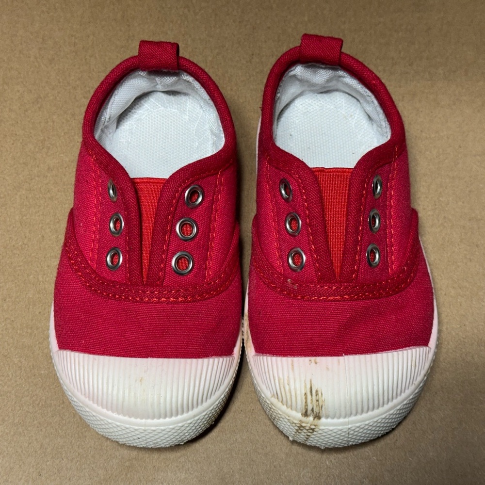Red Slip-On Sneakers US8 EU24
